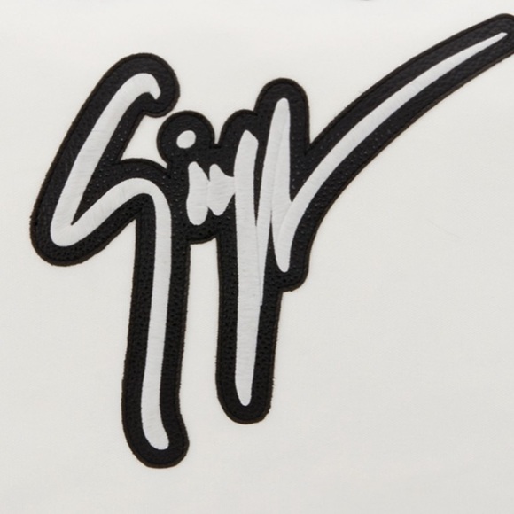 giuseppe zanotti NEW white carryall weekend bag - Picture 3 of 6